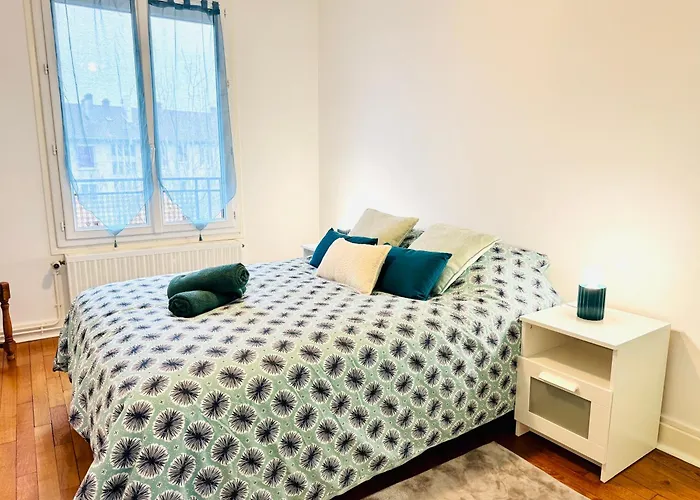 Appartement Le Grand Balcon - Proche Centre - Wifi - Machine à Laver