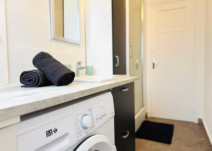 Appartement Le Grand Balcon - Proche Centre - Wifi - Machine à Laver *